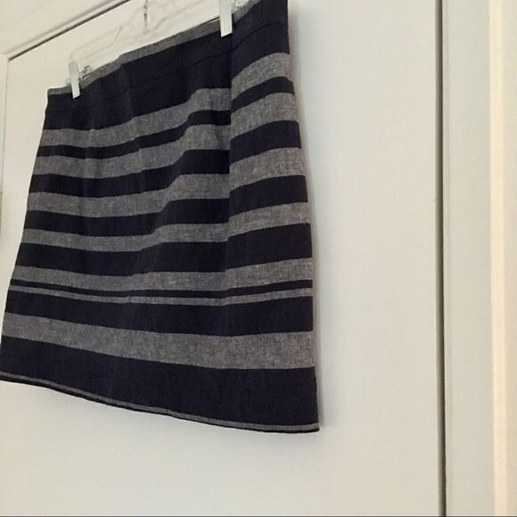 Gap linen blue & gray striped skirt size 12 OfficeSiren - Picture 2 of 8